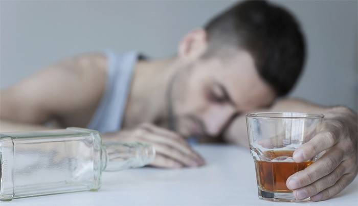 Hombre alcohólico