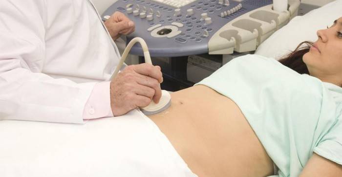 Mulher, sofrendo, ultrasonografia, diagnóstico