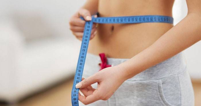 Reduzir o estômago ajudará o uso de alimentos que queimam gordura.