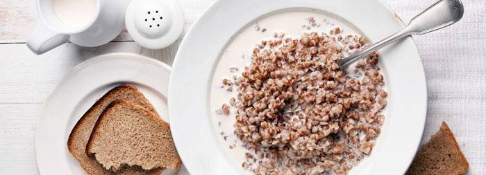 Limpando o corpo com trigo mourisco com kefir