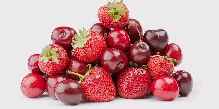 Fresas y cerezas