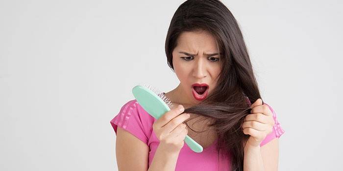 Cabello quebradizo y débil