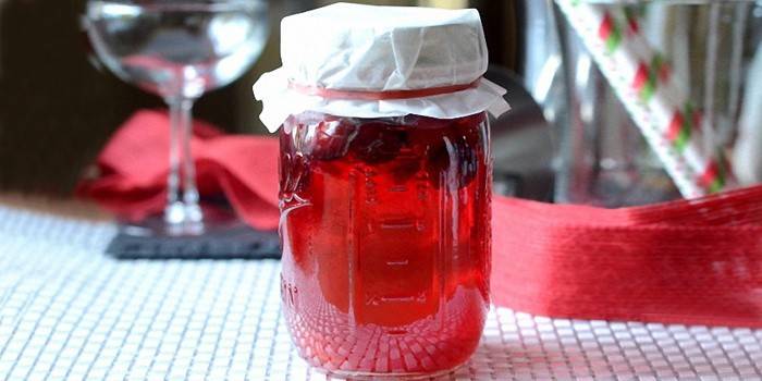 Środek ludowy na zapalenie oskrzeli - syrop żurawinowy