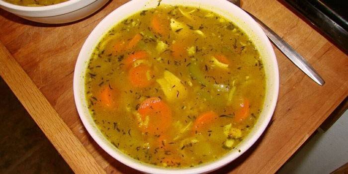 Zupa ryżowa do diety dwunastniczej