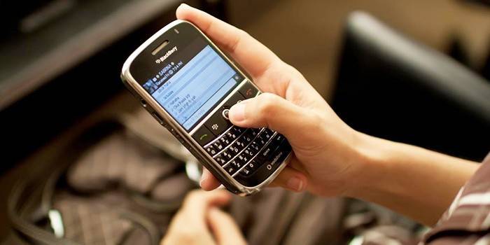 Transferência de dinheiro do MTS para Beeline via SMS