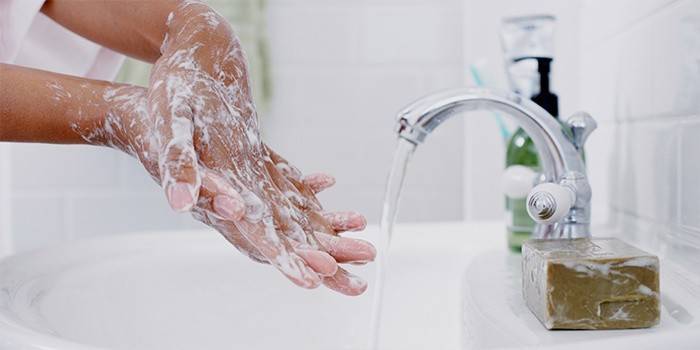 Hygiena rúk na prevenciu hlíst