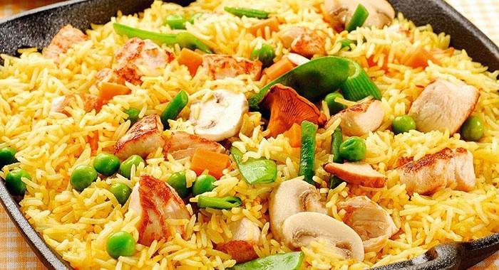 Pilaf con champiñones y pollo