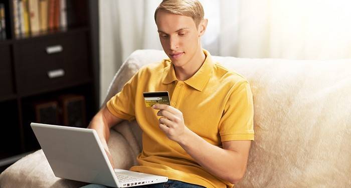 Facet bierze pożyczkę na kartę Sberbank online