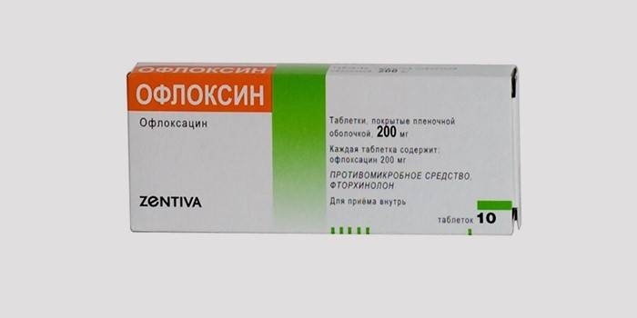 Ofloxacina antimicrobiana