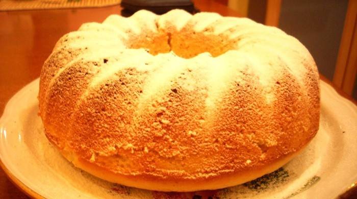 Bolinho de leite feito no forno