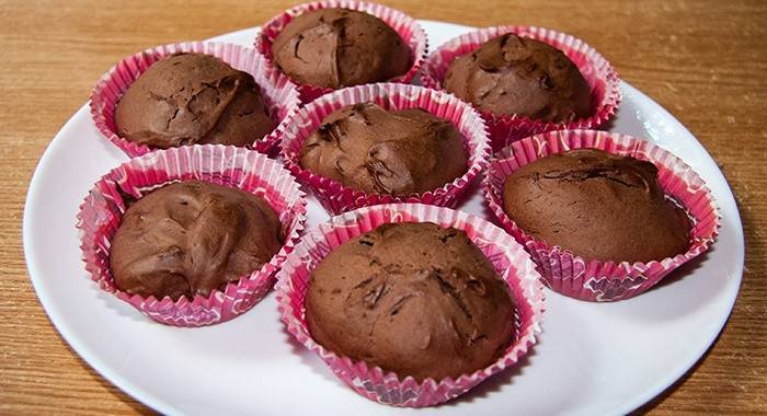 Muffins caseiros de chocolate