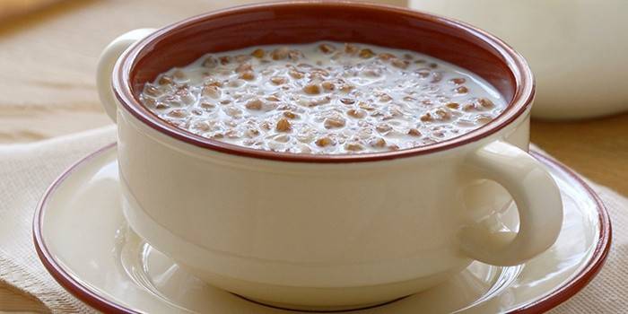 Trigo sarraceno con kéfir para bajar de peso