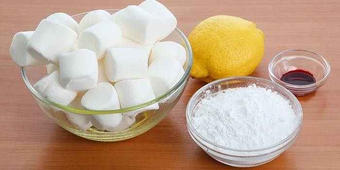 Marshmallow, limão, açúcar de confeiteiro e corante