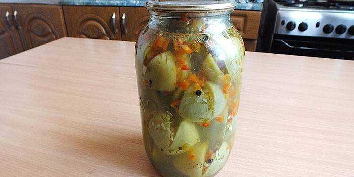 Tomates em conserva da Arménia
