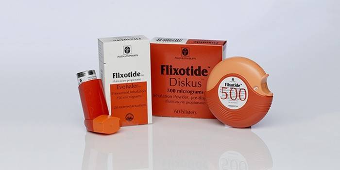 Inalador hormonal para asma