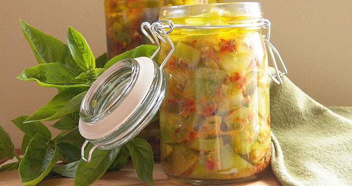 Colheita de tomate verde sem vinagre