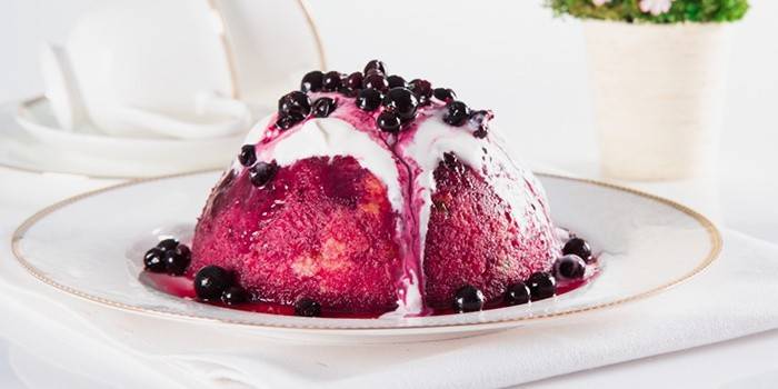 Berry puding na samostatné jedlá