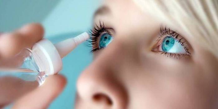 Las gotas para los ojos cambian de color de ojos
