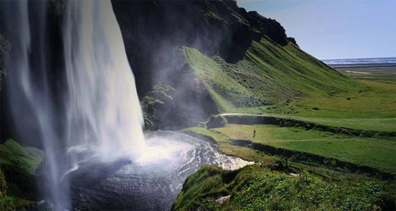 Cascada Seljalandfoss