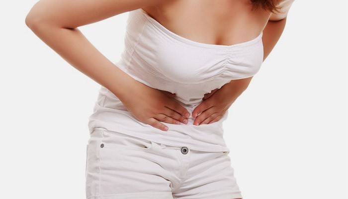 Dor abdominal severa devido a sangramento