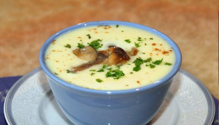Sopa de creme de camarão