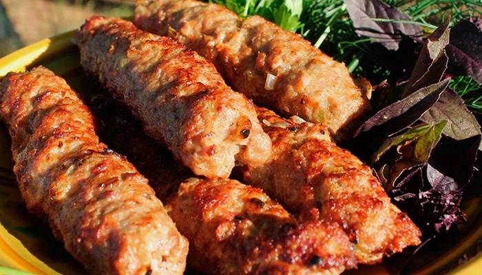 Špízala Lula Kebab