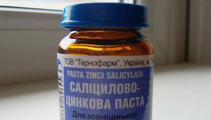 Pasta na akné, salicylová a zinok