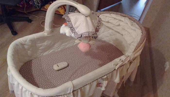Berço para um bebê recém-nascido