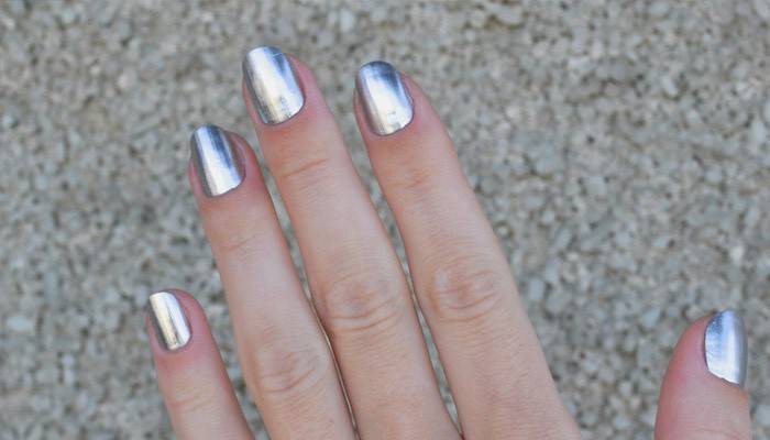 Manicure lustrzany