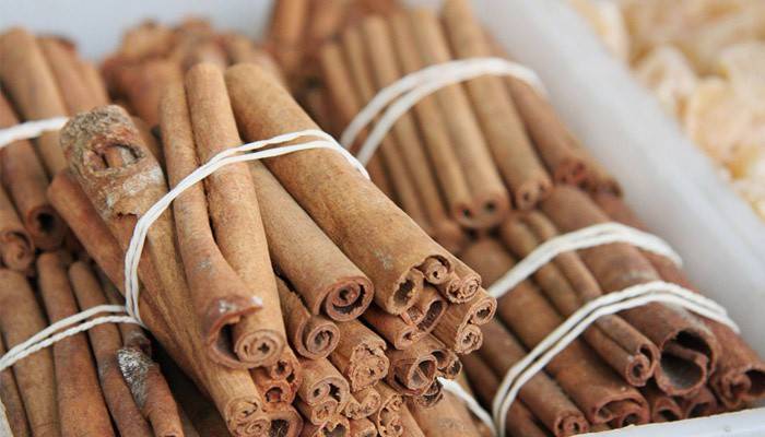 Paus de canela