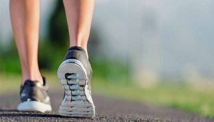 Homem, ligado, um, corrida matinal