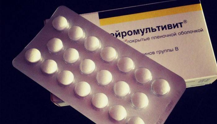 Tablety skupiny B Neuromultivitída
