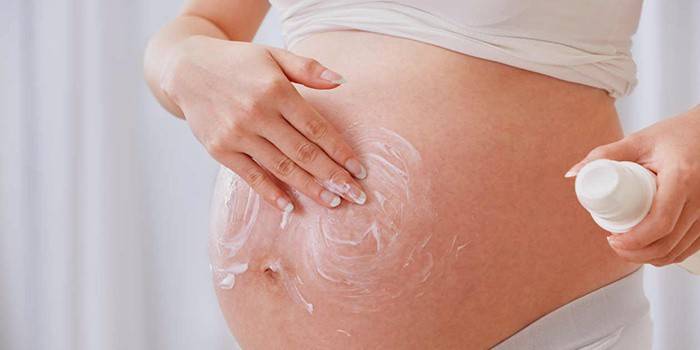 Uso de creme para estrias durante a gravidez