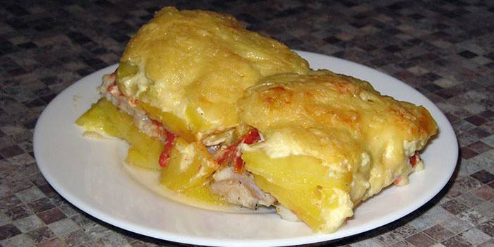 Perca assado com batatas