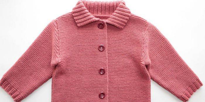 różowy sweter dziecięcy