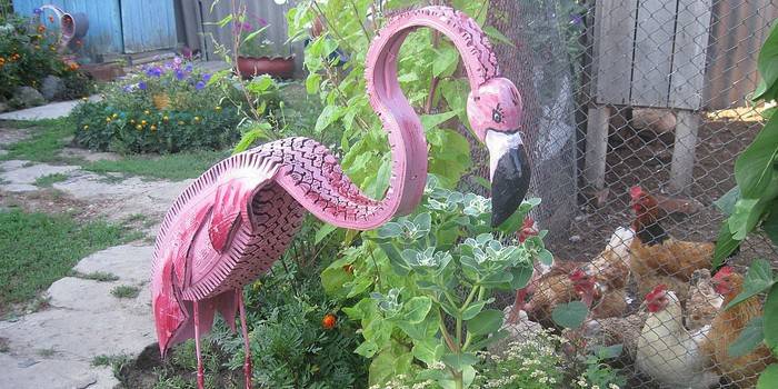 Flamingo de pneu