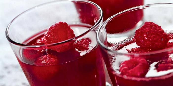 Gelatina de frambuesa fresca para el invierno