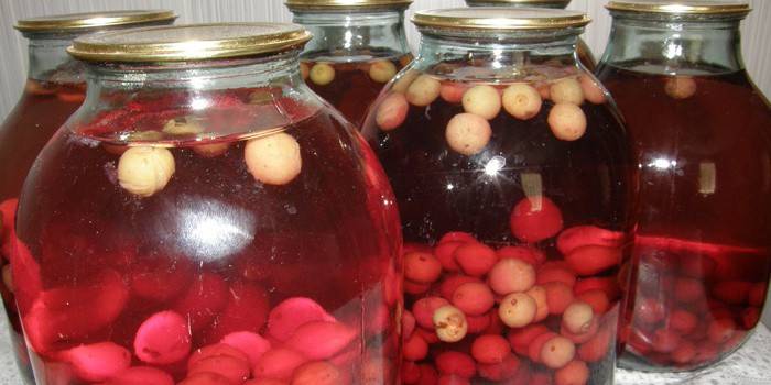 cerezas guisadas