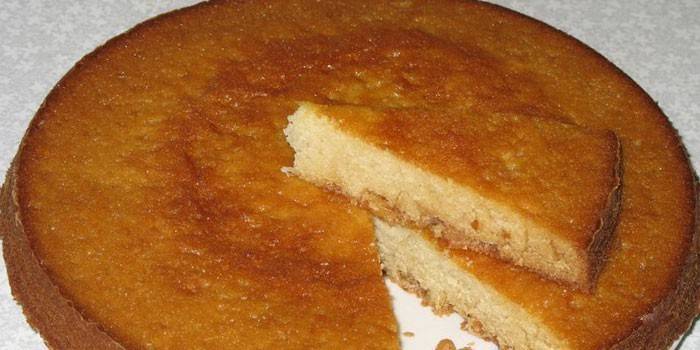 Bolo de esponja pronto