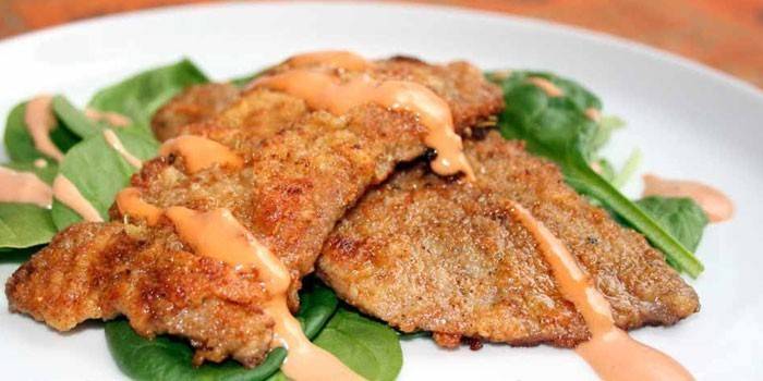 Escalope de porco empanado empanado