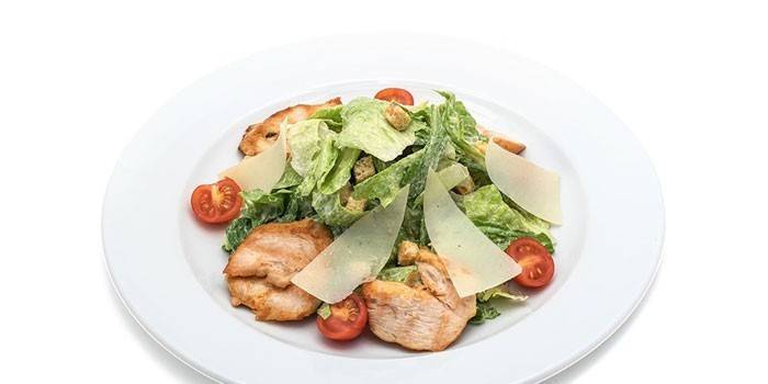 Prato Caesar Salad Clássico