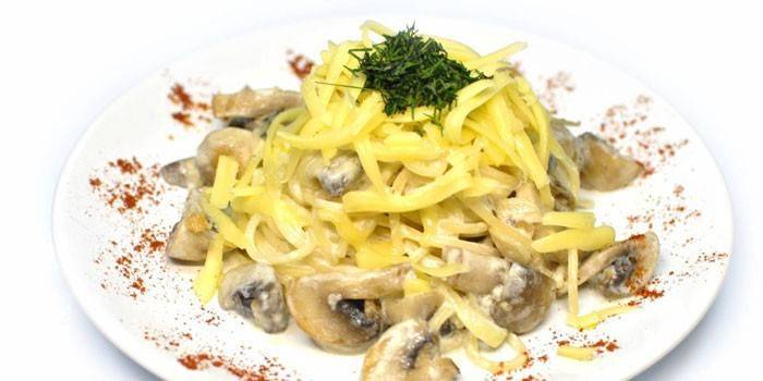 Fettuccine de pollo