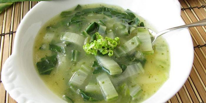 Sopa de apio de tallo