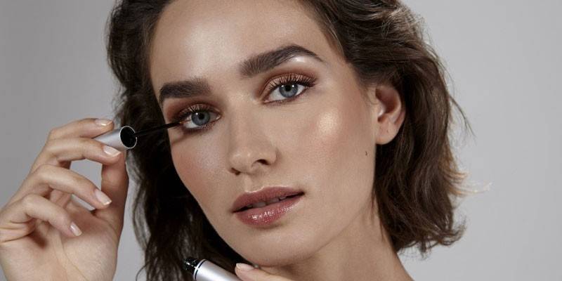 Menina, com, um, escova cosmética, em, mão