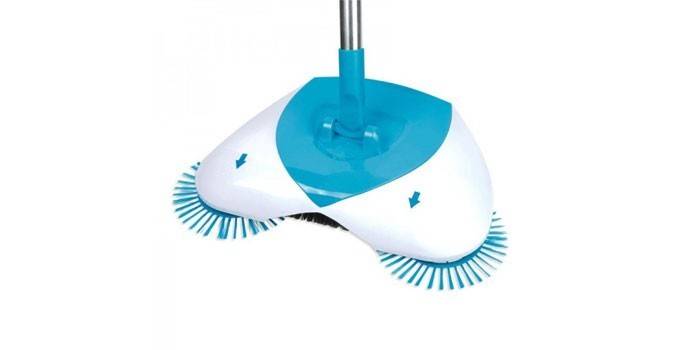 Hurricane Spin Broom