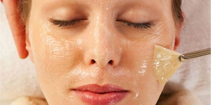 Máscara facial