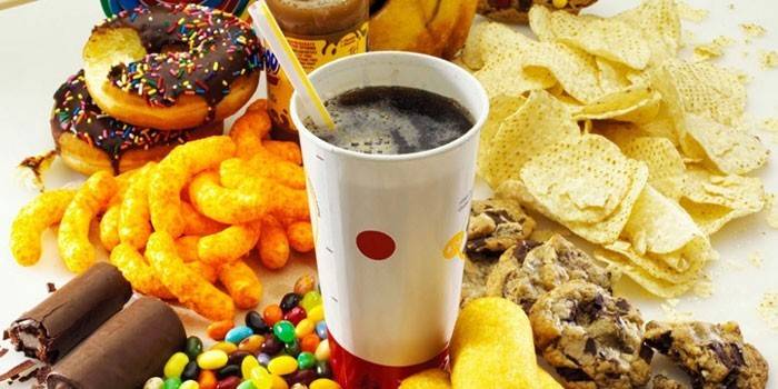 Doces, café e lanches