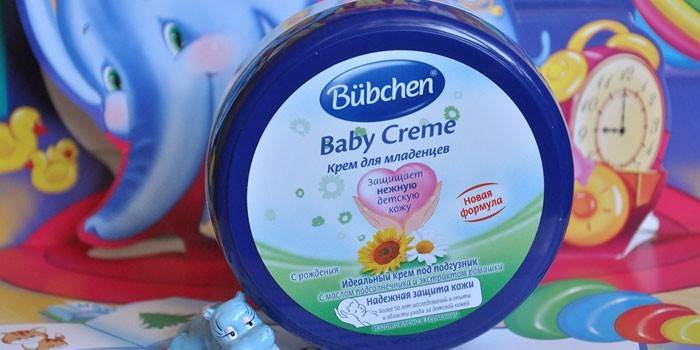 Creme para bebês marca Bubchen