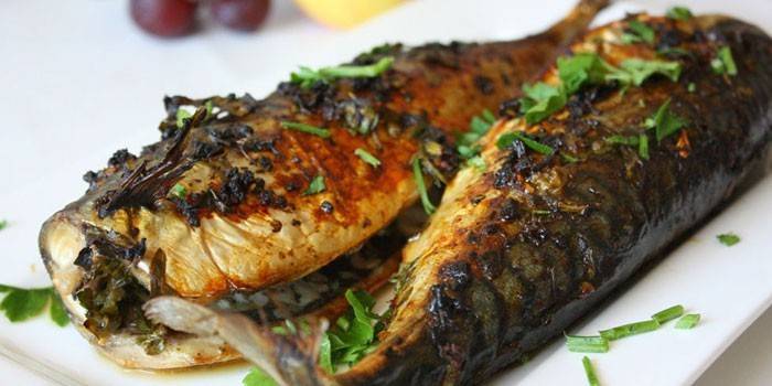 Caballa al horno
