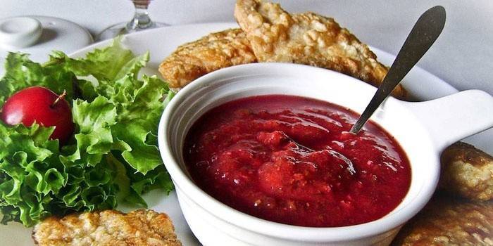 Sos puree wiśniowe w sosie łodzi